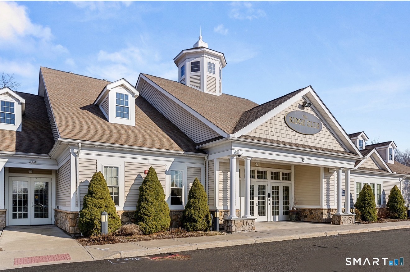 1073 Augusta Drive Oxford CT 06478
