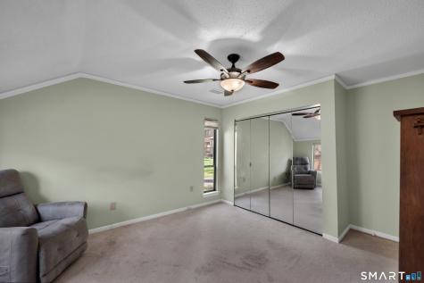 14 Canterbury Lane Avon CT 06001