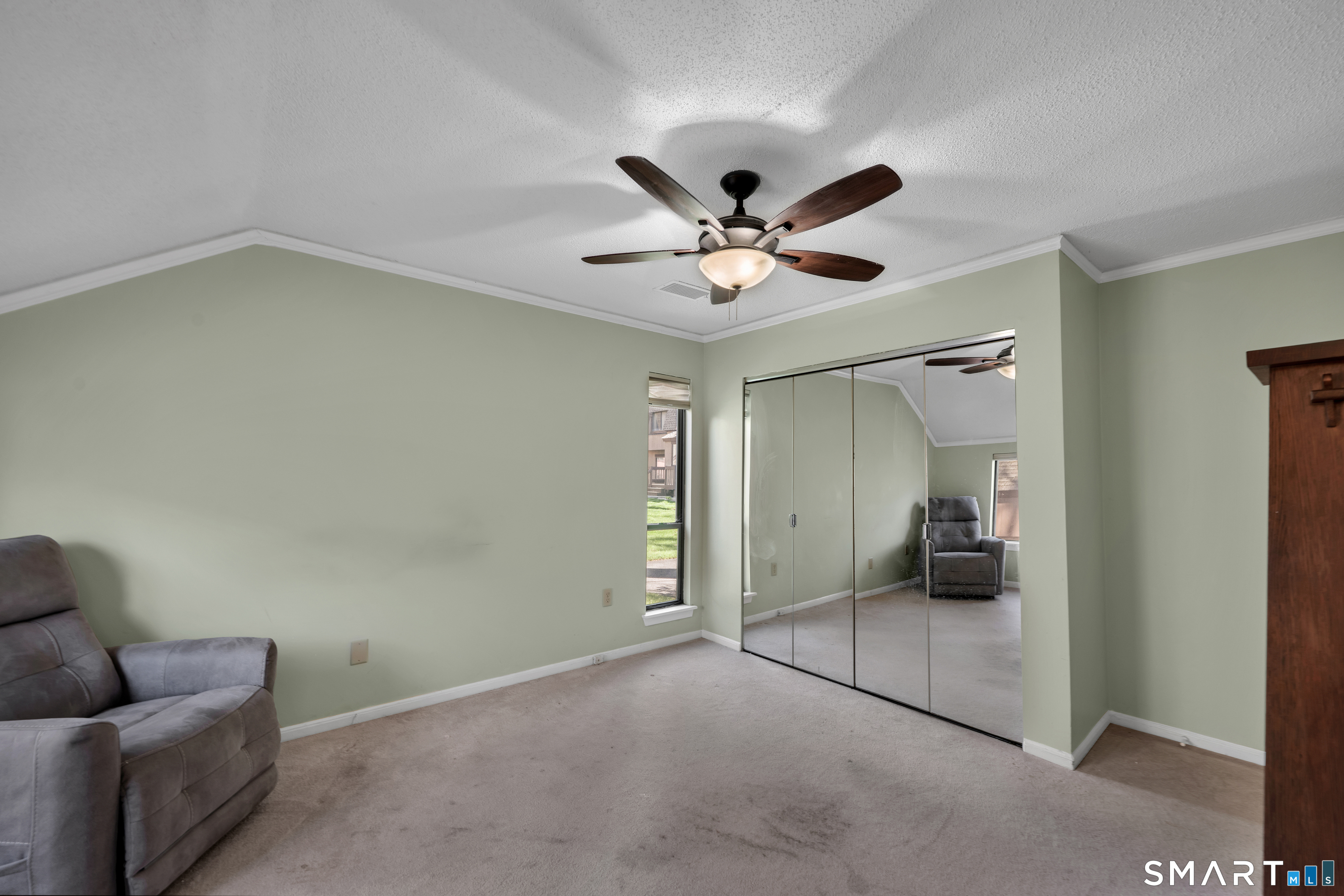 14 Canterbury Lane Avon CT 06001