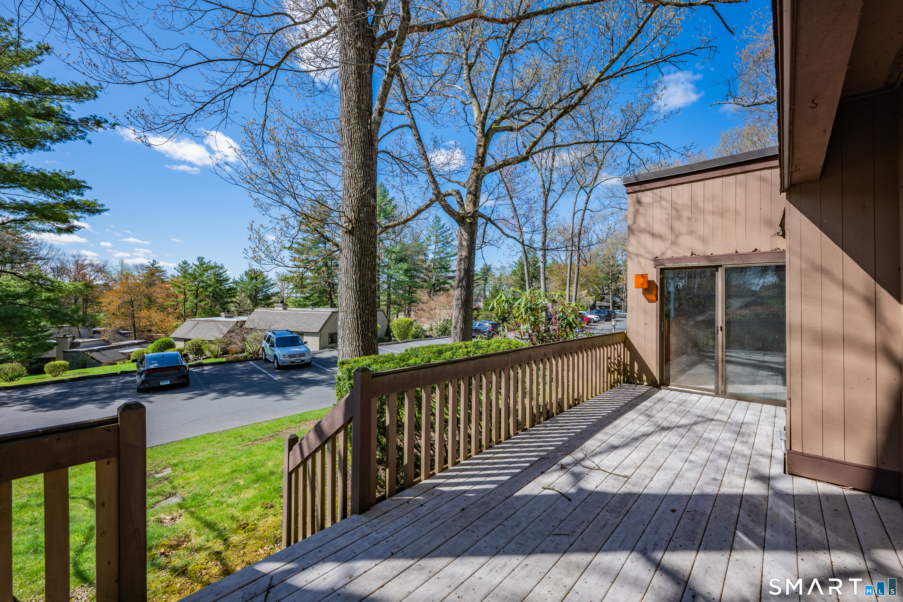 14 Canterbury Lane Avon CT 06001