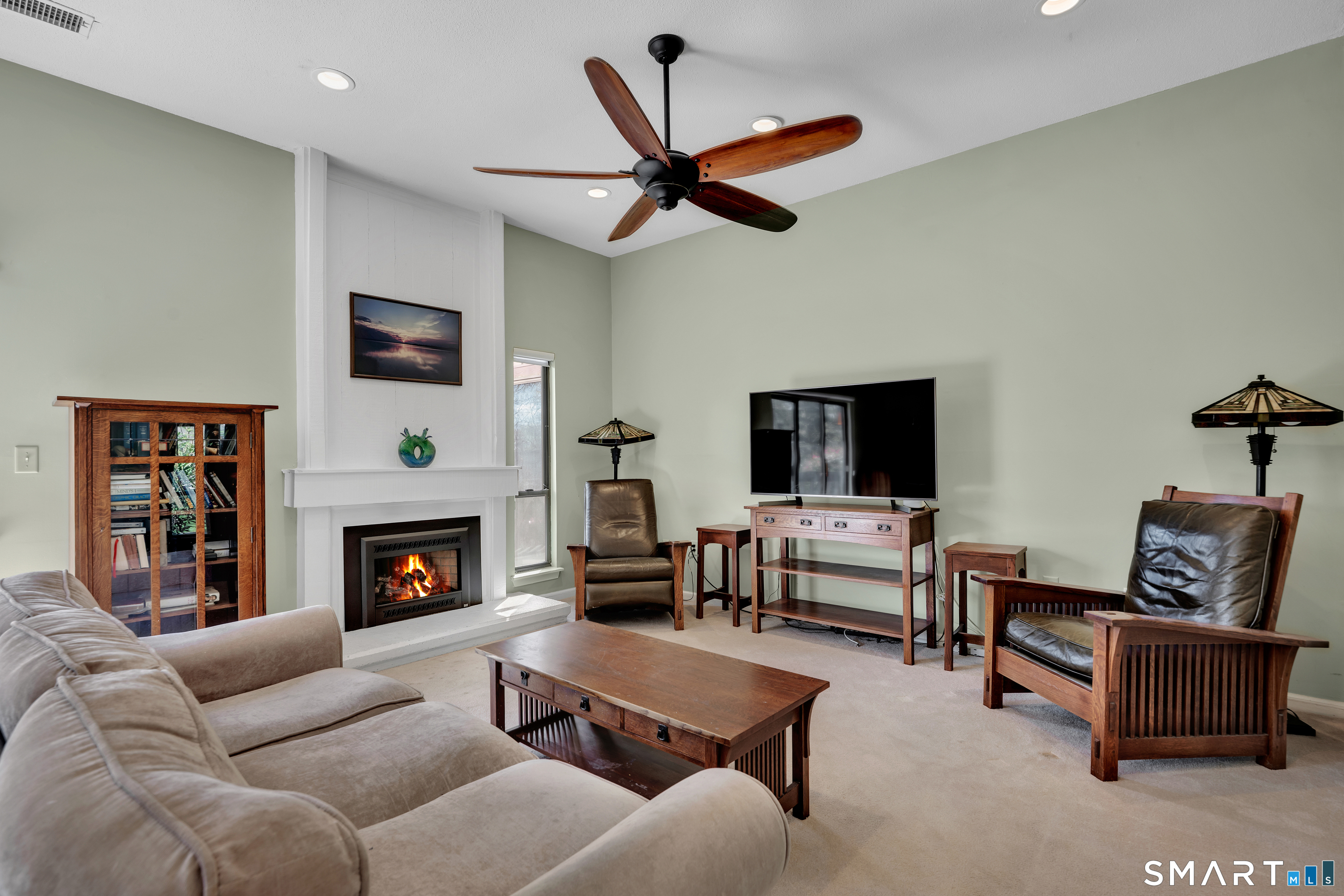 14 Canterbury Lane Avon CT 06001