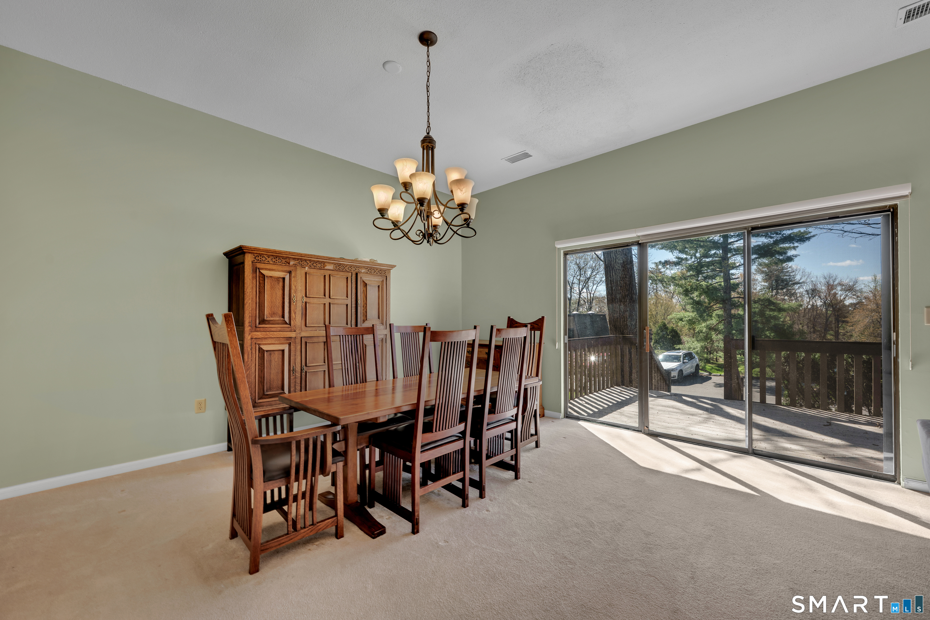 14 Canterbury Lane Avon CT 06001
