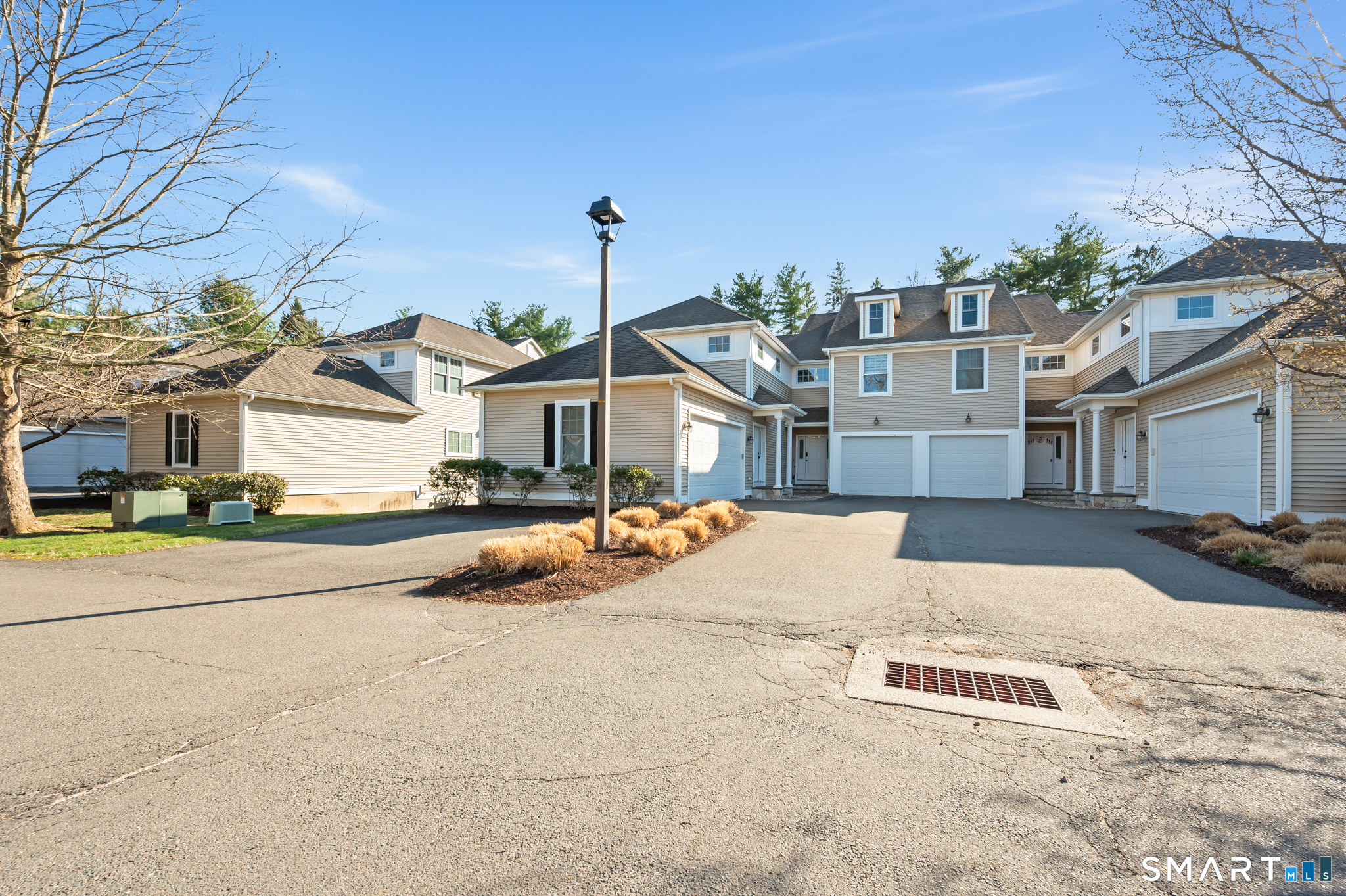 1421 Farmington Avenue Farmington CT 06032