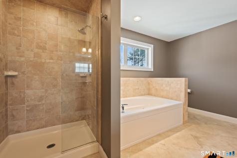 1421 Farmington Avenue Farmington CT 06032