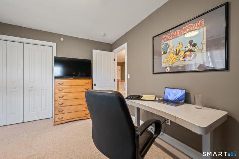 1421 Farmington Avenue Farmington CT 06032
