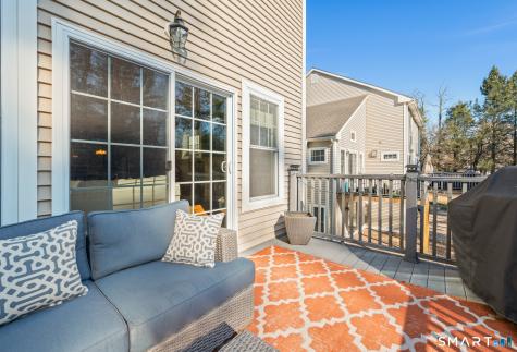 1421 Farmington Avenue Farmington CT 06032