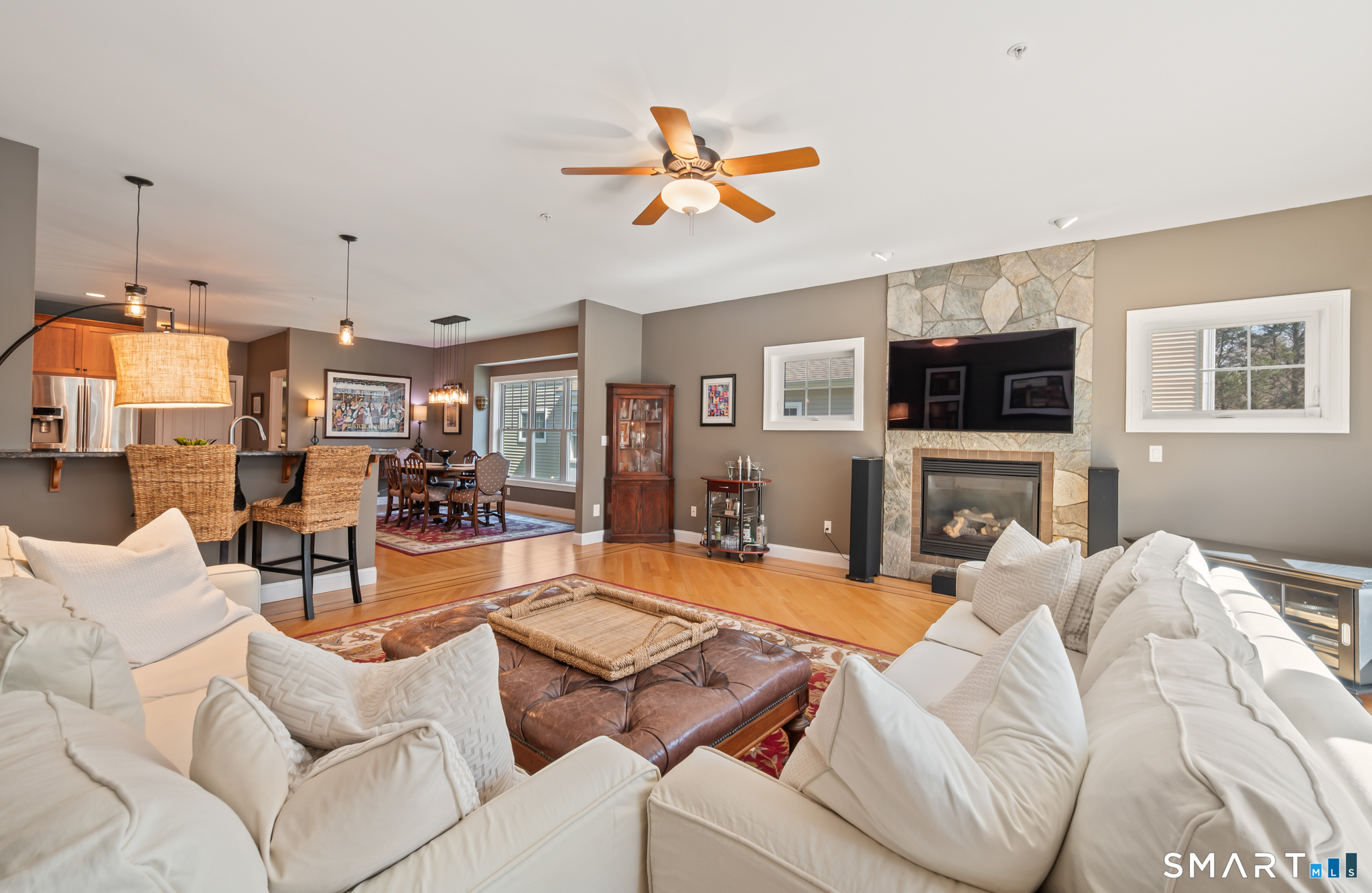 1421 Farmington Avenue Farmington CT 06032
