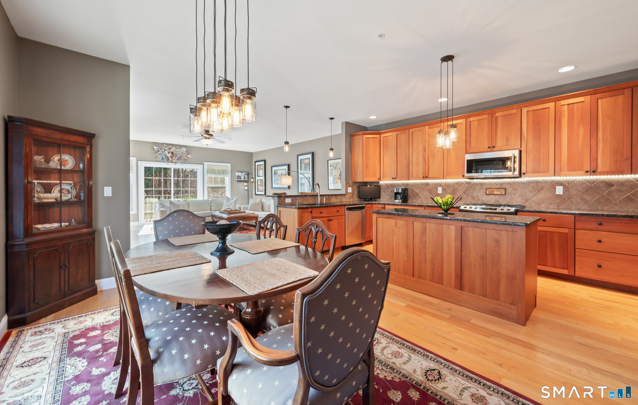 1421 Farmington Avenue Farmington CT 06032