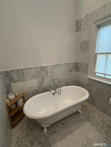 65 Sherwood Place Greenwich CT 06830