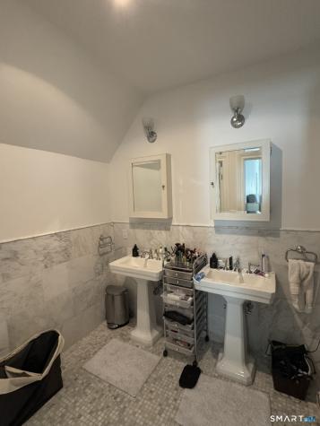 65 Sherwood Place Greenwich CT 06830