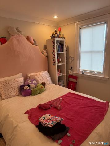 65 Sherwood Place Greenwich CT 06830