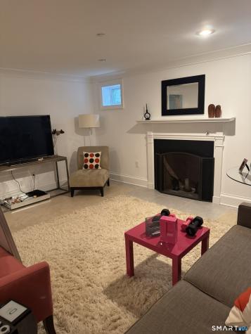 65 Sherwood Place Greenwich CT 06830