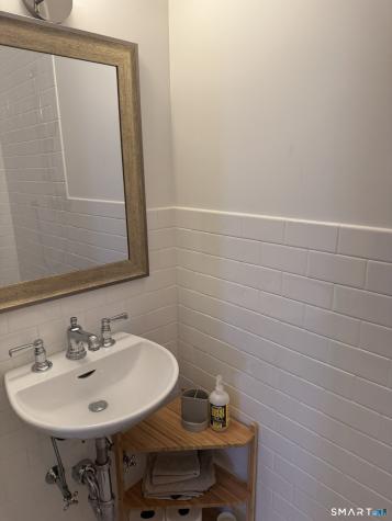 65 Sherwood Place Greenwich CT 06830