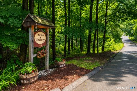 229 Bacon Pond Road Woodbury CT 06798