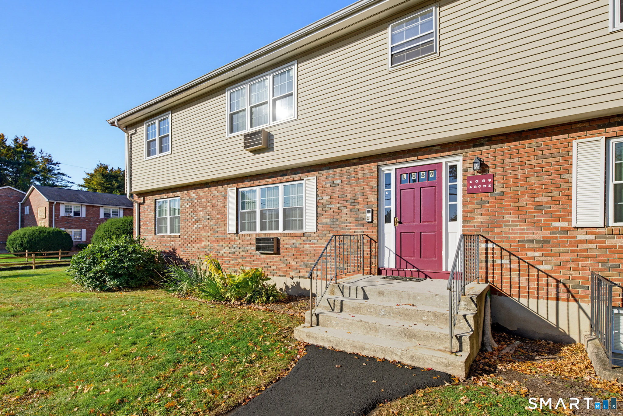 1089 Blue Hills Avenue Bloomfield CT 06002