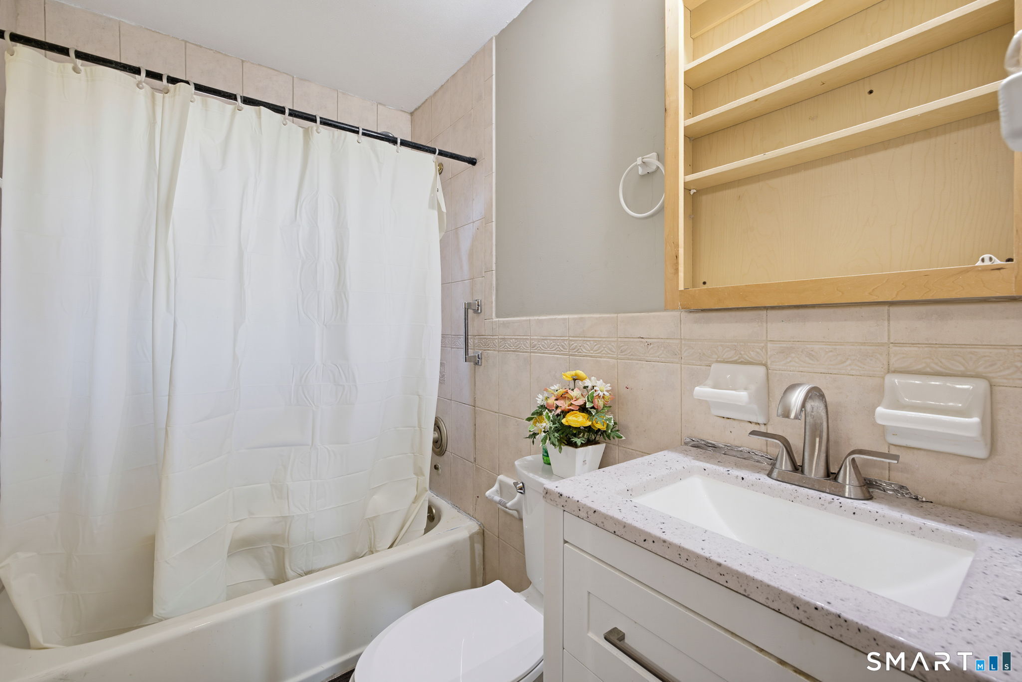 1089 Blue Hills Avenue Bloomfield CT 06002