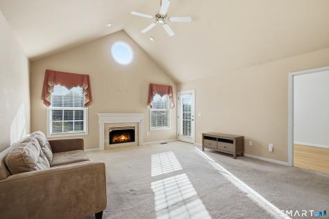 31 Saint George Place Newtown CT 06482