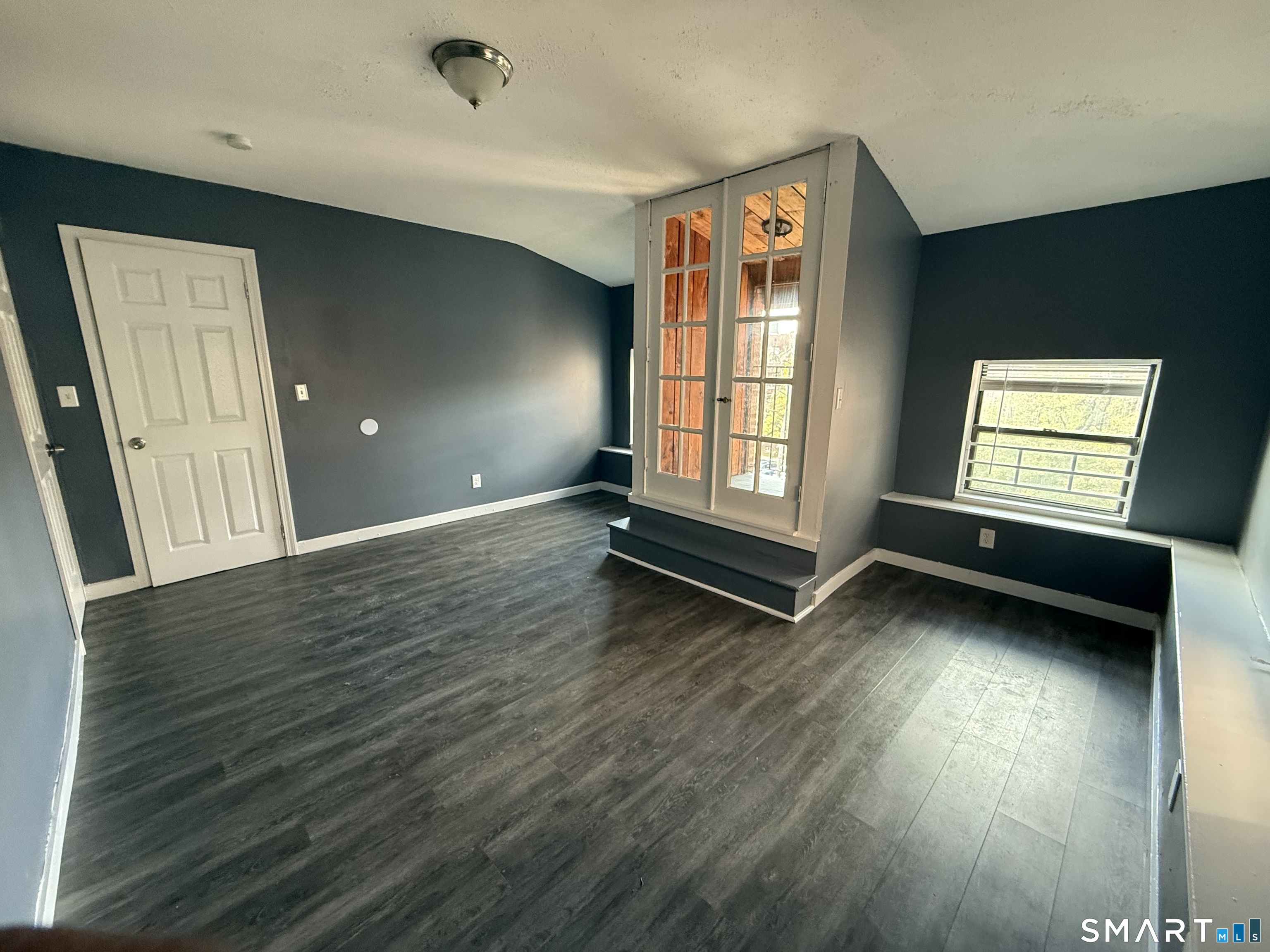 31-33 Wethersfield Avenue Hartford CT 06114
