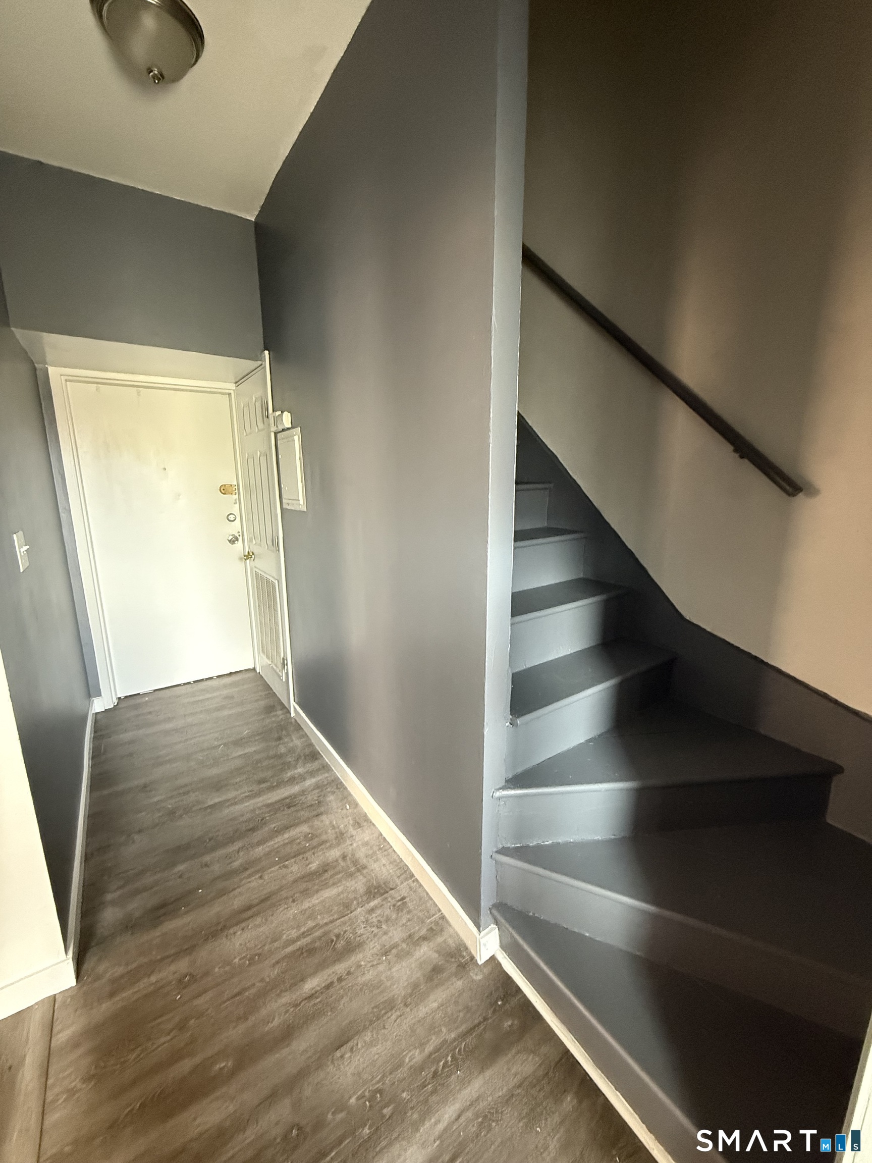 31-33 Wethersfield Avenue Hartford CT 06114