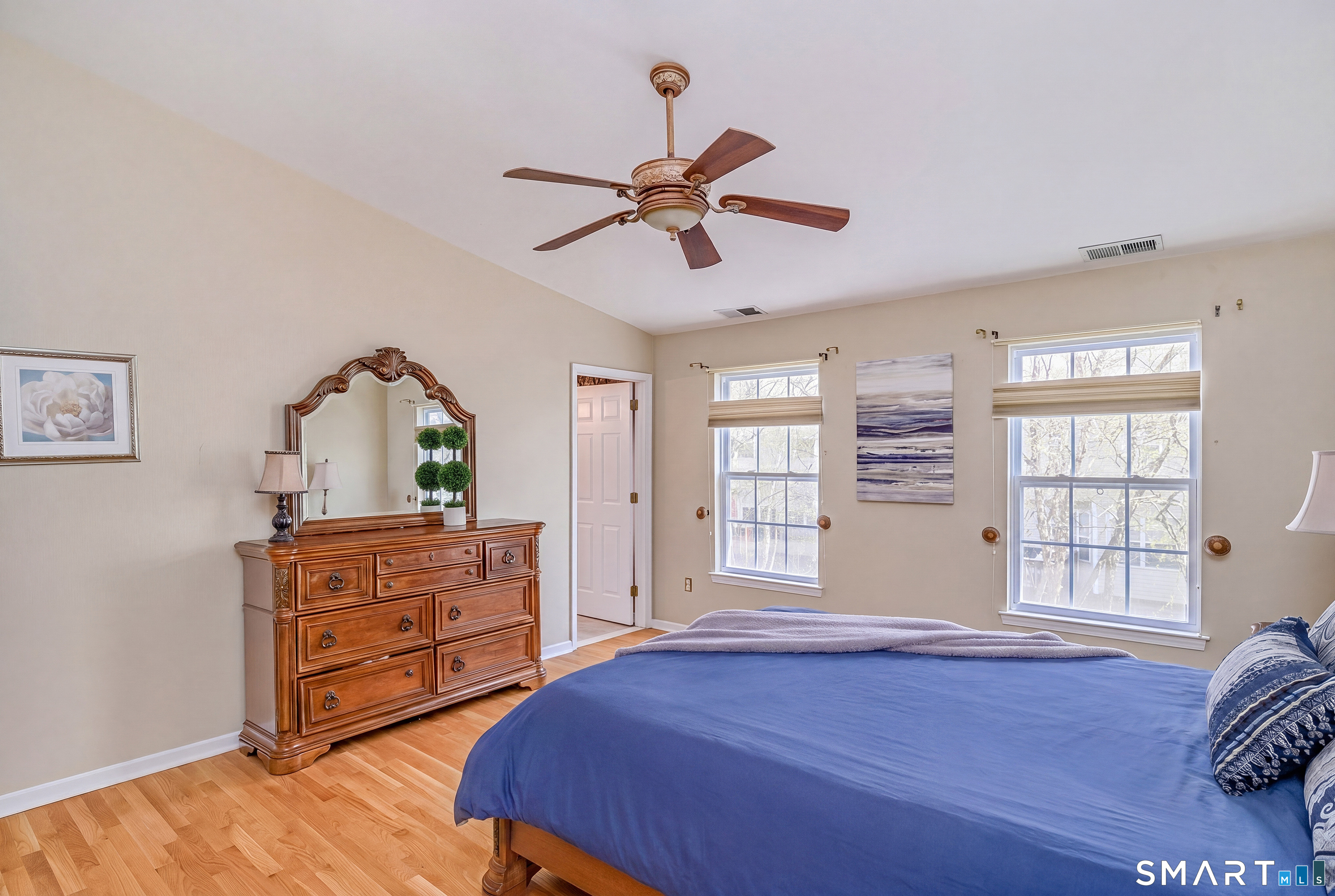 1804 Eaton Court Danbury CT 06811