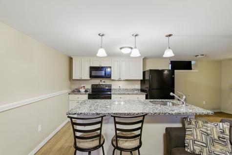 9 Brewer Street New London CT 06320