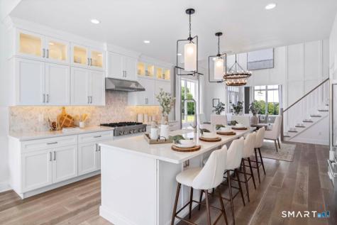8 Elmwood Court Brookfield CT 06804