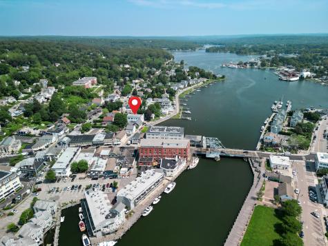 7 Gravel Street Groton CT 06355