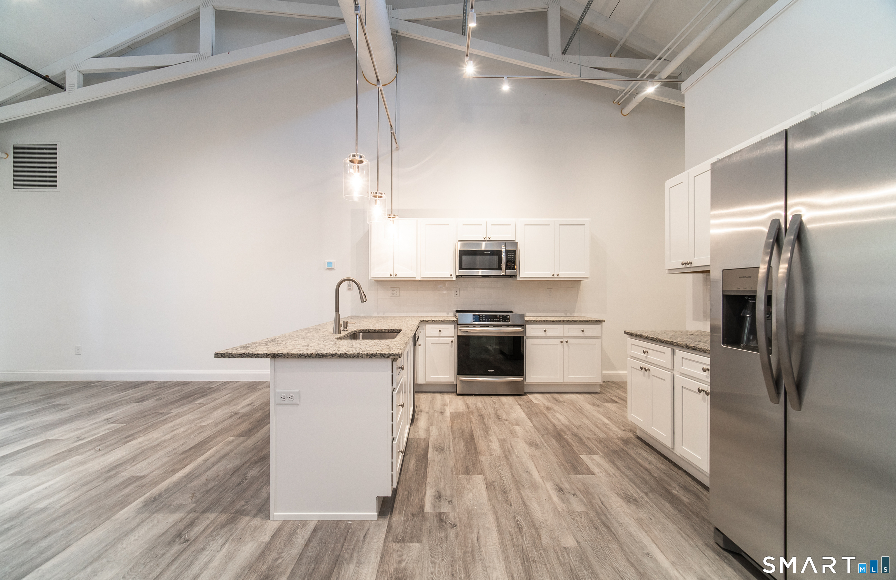 1154 Poquonnock Road Groton CT 06340