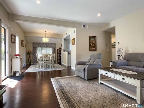 551 Heritage Village Southbury CT 06488