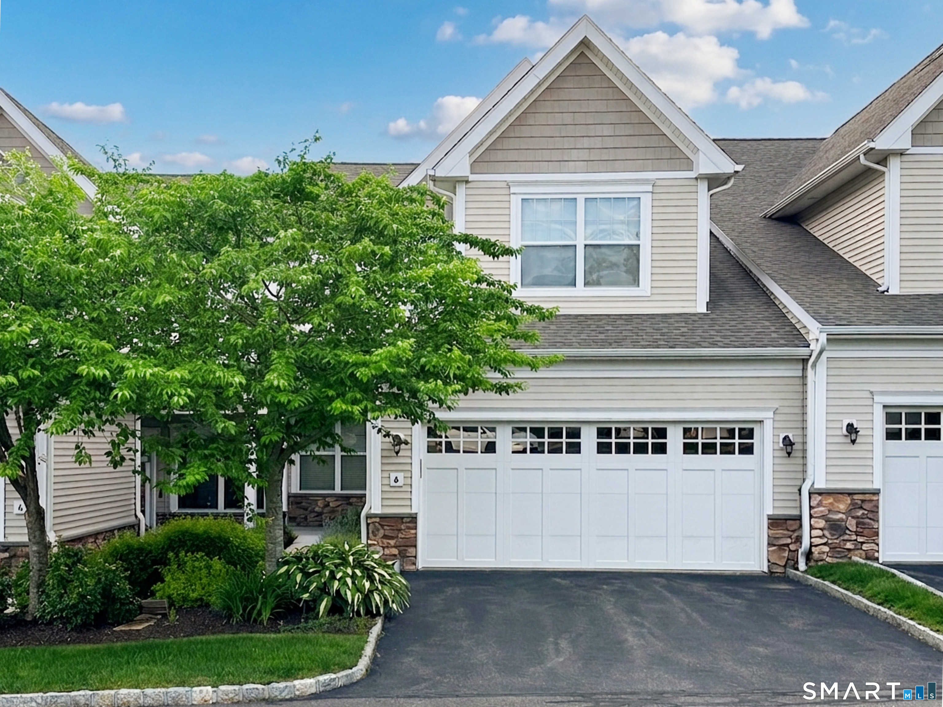 6 Lockwood Circle Bethel CT 06801