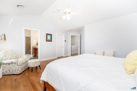 6 Lockwood Circle Bethel CT 06801