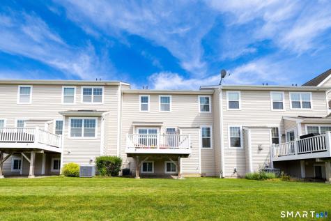 6 Lockwood Circle Bethel CT 06801