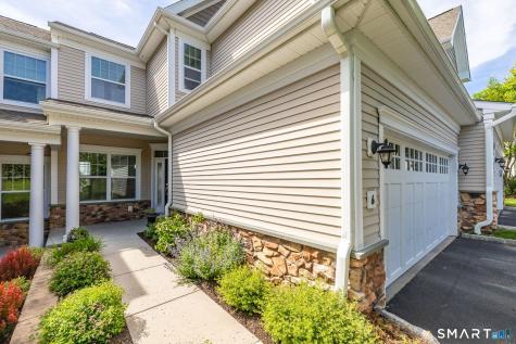 6 Lockwood Circle Bethel CT 06801
