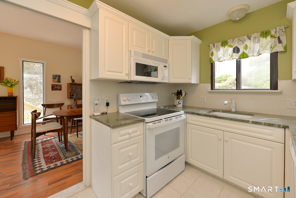 1016 Heritage Village Southbury CT 06488