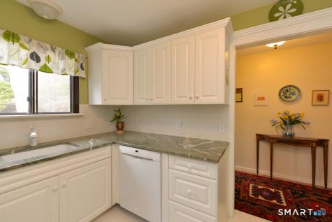 1016 Heritage Village Southbury CT 06488