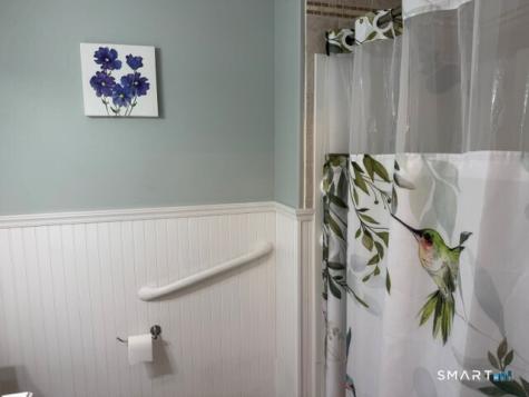 64 Simsbury Landing Simsbury CT 06070