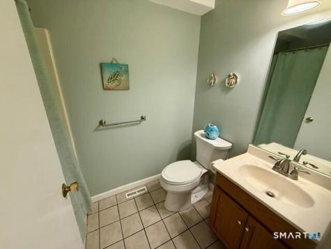 64 Simsbury Landing Simsbury CT 06070