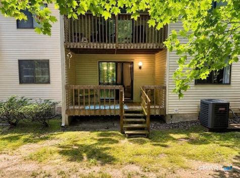 64 Simsbury Landing Simsbury CT 06070