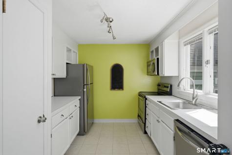 514 Dowd Avenue Canton CT 06019