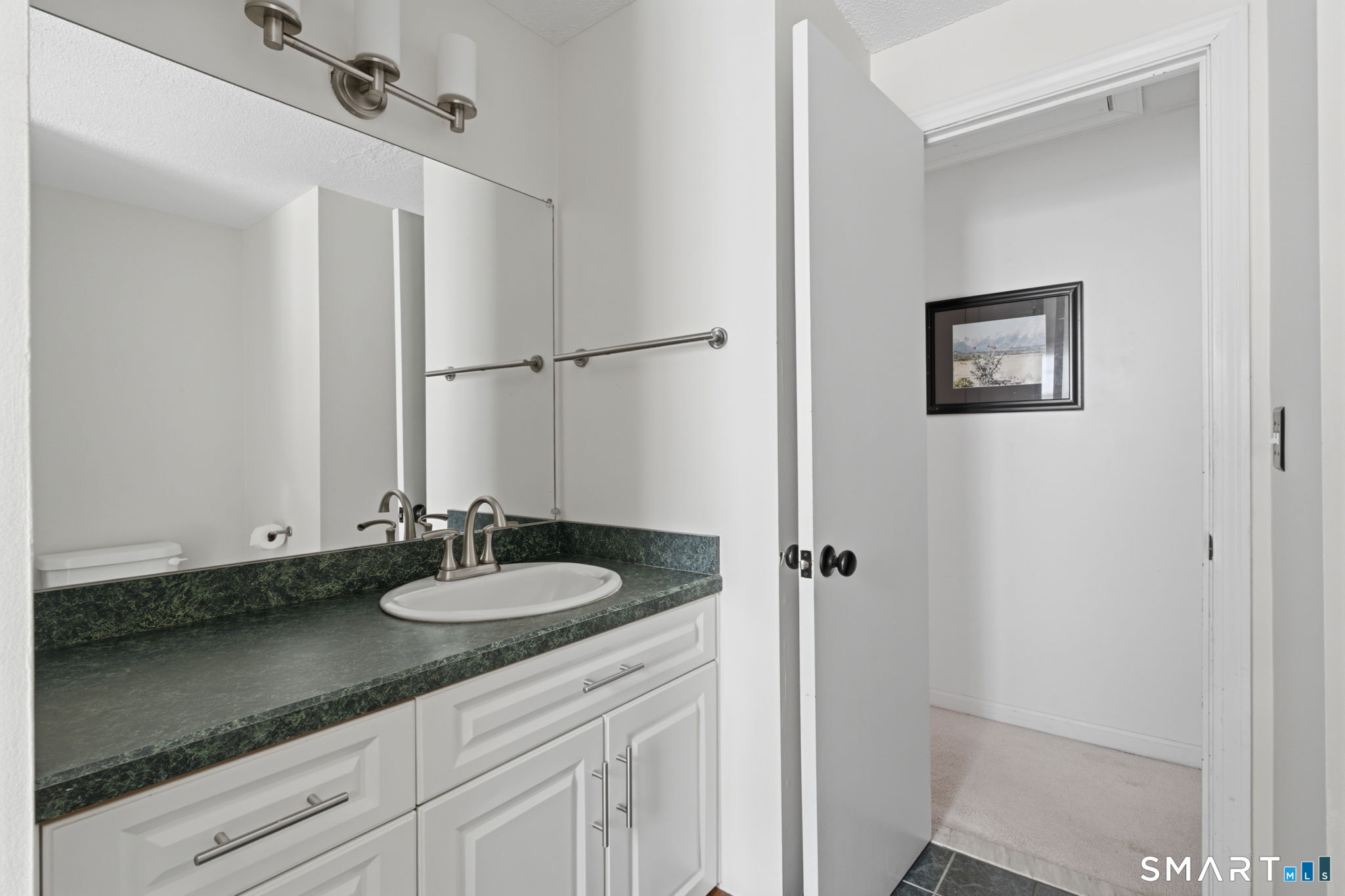 514 Dowd Avenue Canton CT 06019