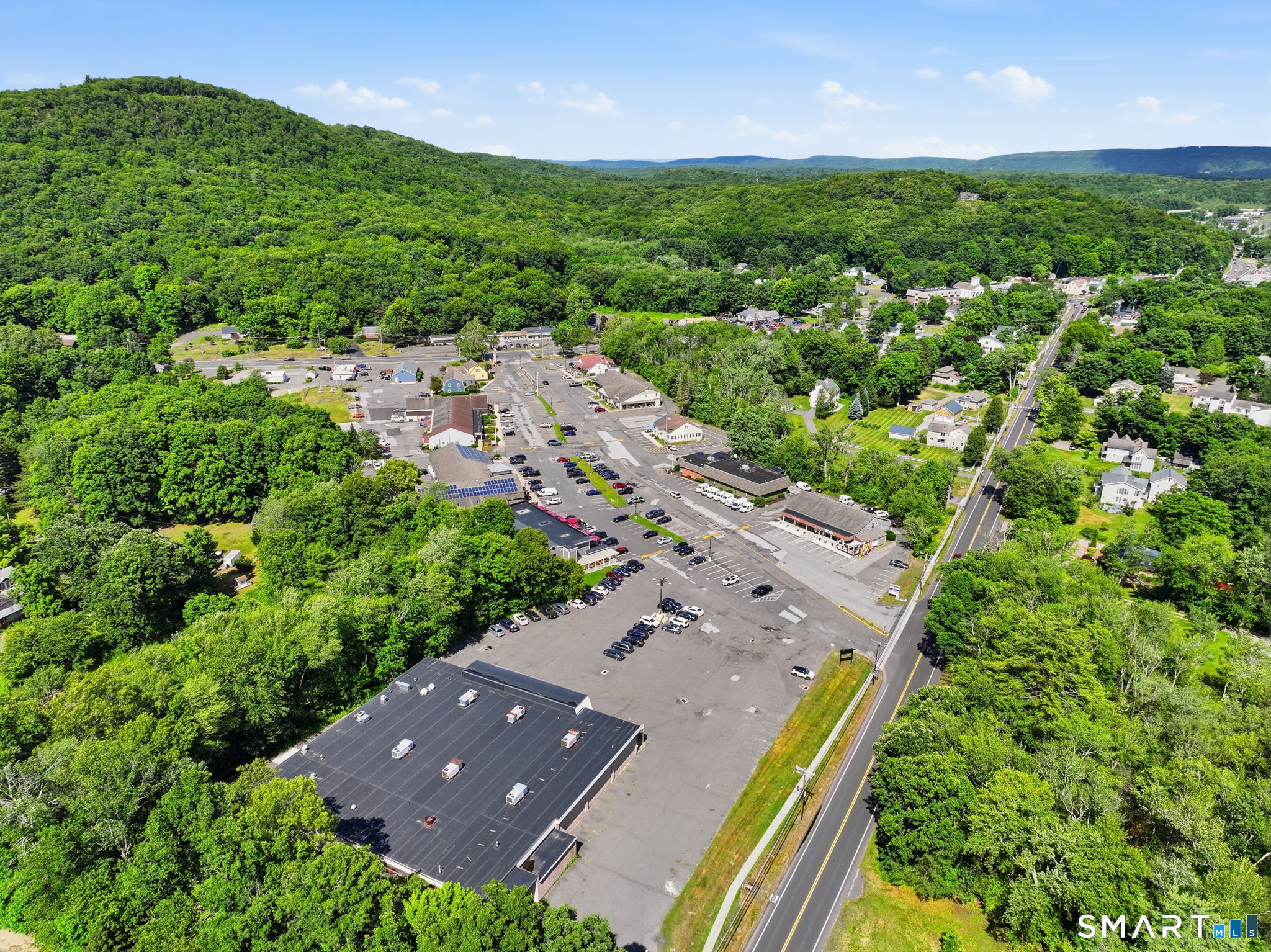 514 Dowd Avenue Canton CT 06019