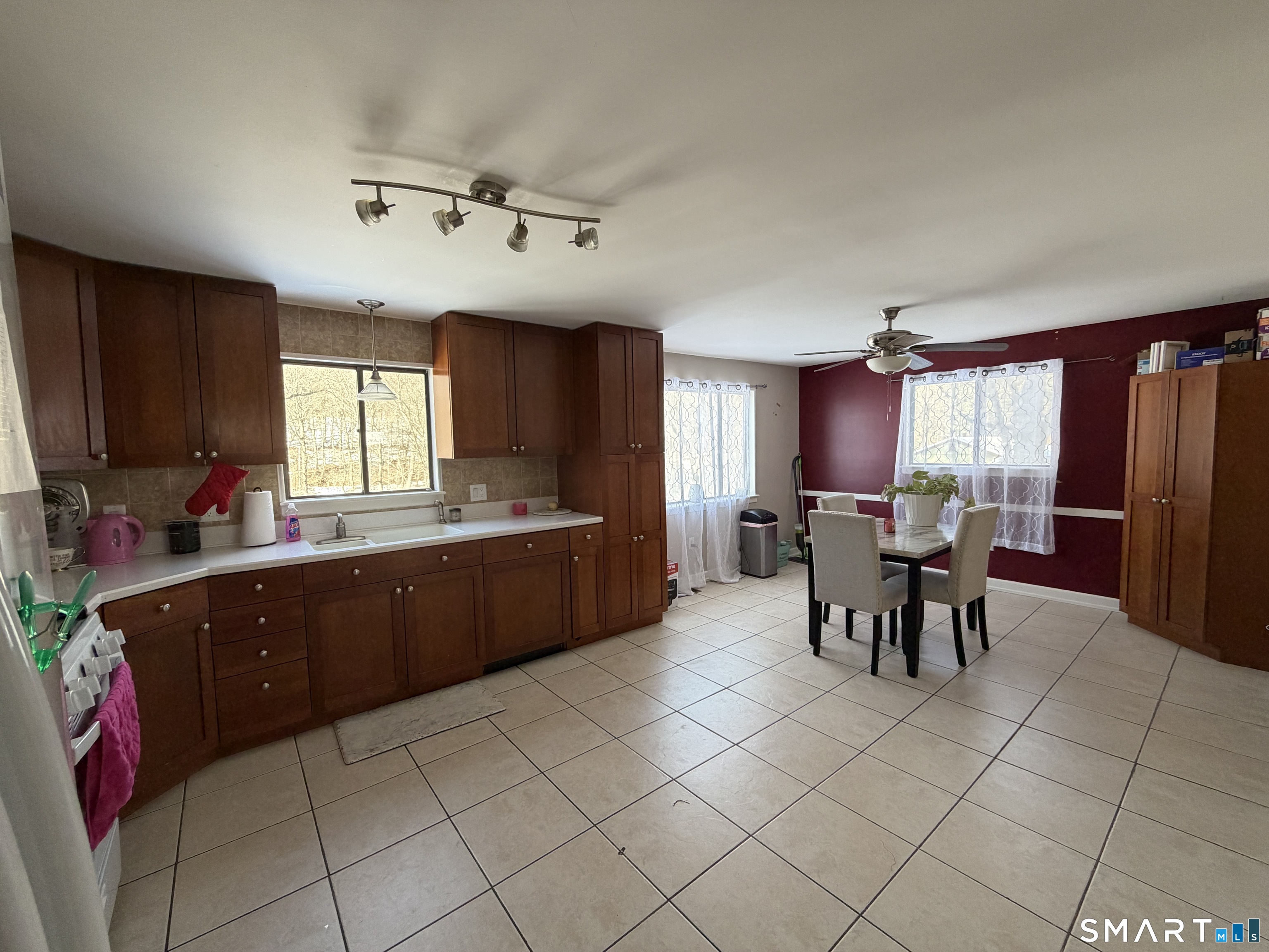 81 Cliffside Drive Manchester CT 06042