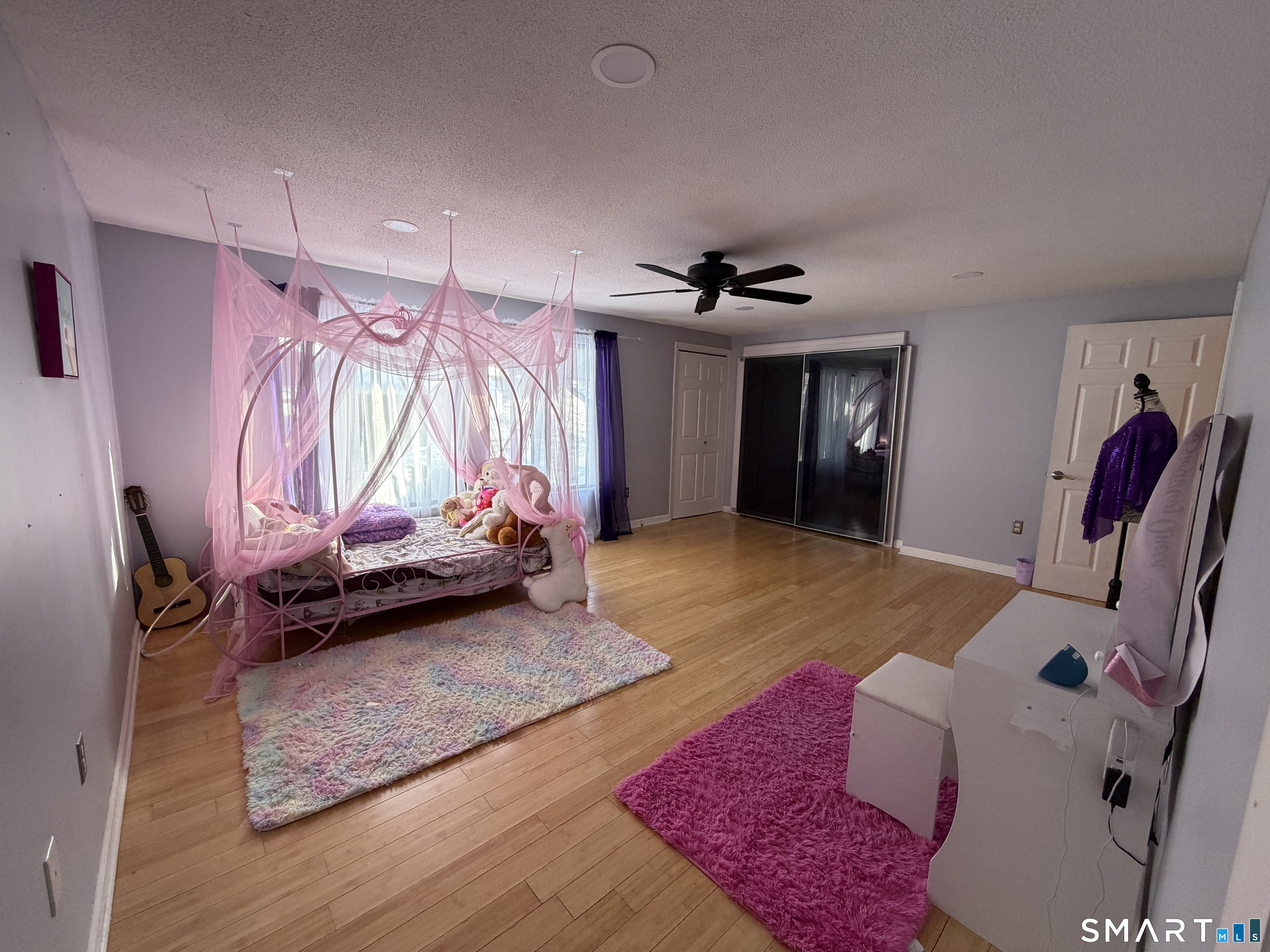 81 Cliffside Drive Manchester CT 06042