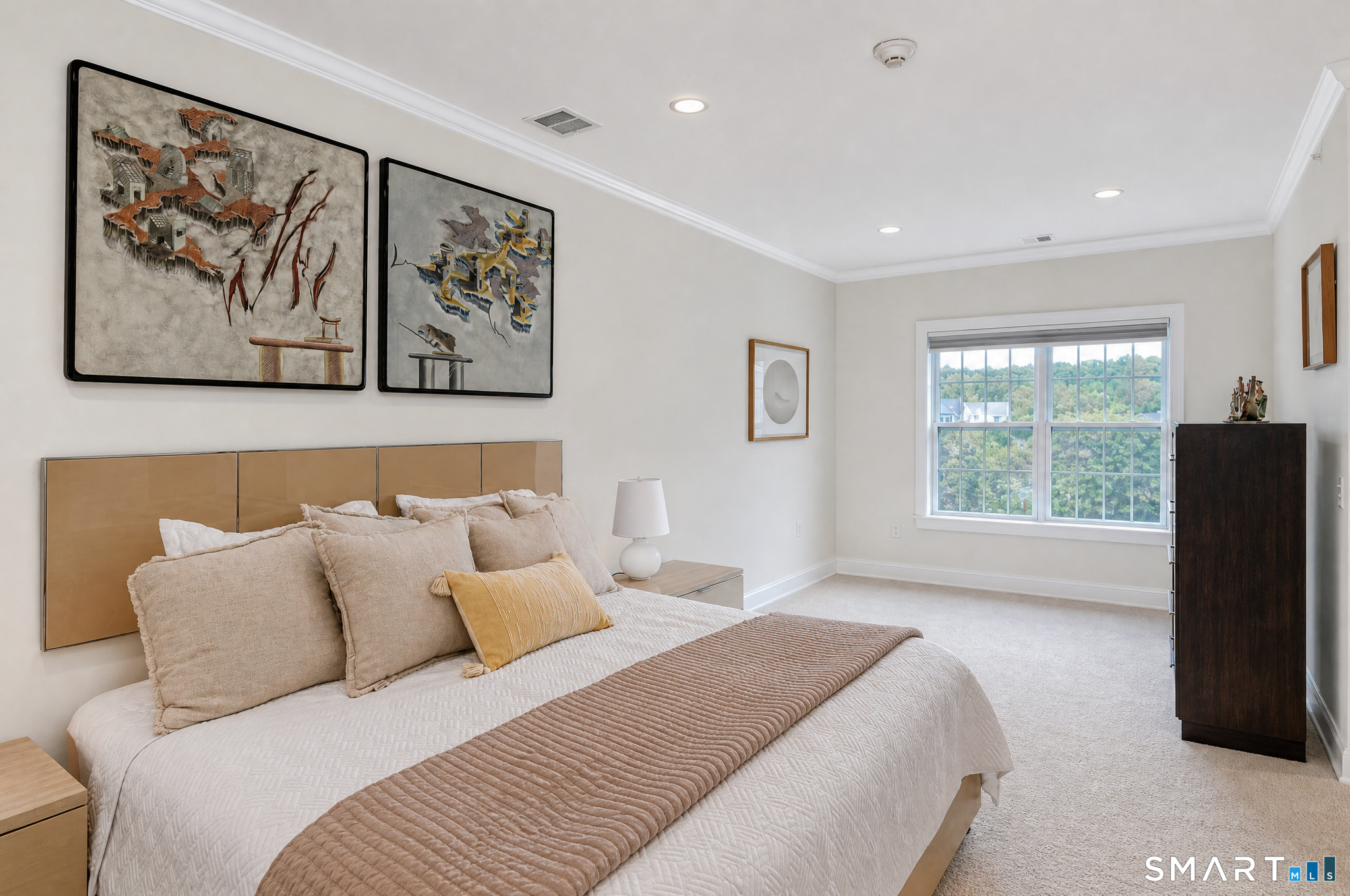 832 Brookside Court Newtown CT 06470