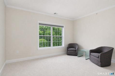 832 Brookside Court Newtown CT 06470