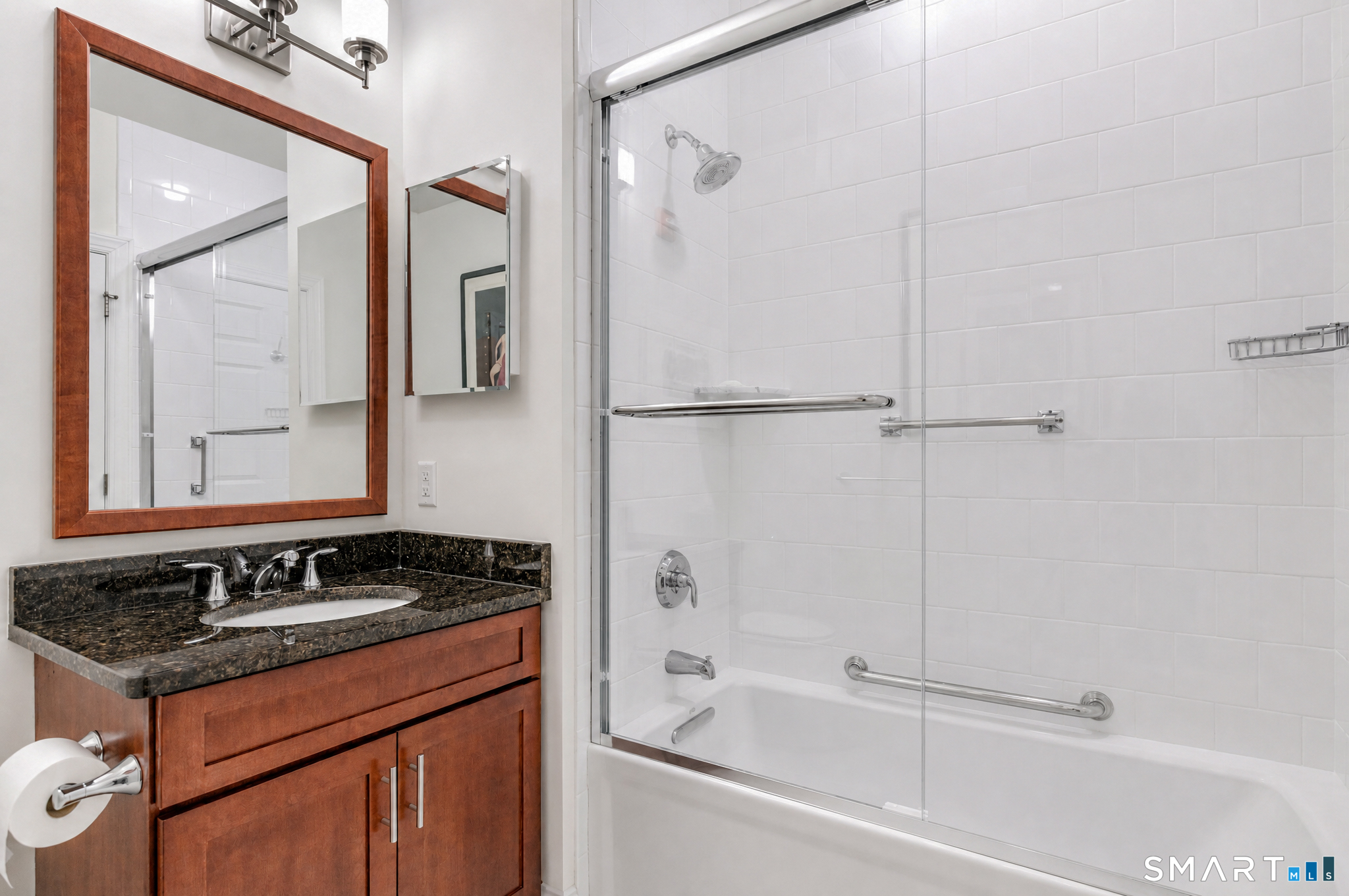 832 Brookside Court Newtown CT 06470