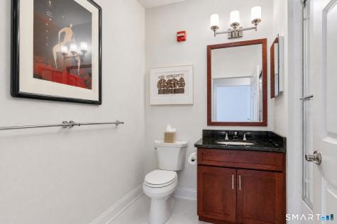 832 Brookside Court Newtown CT 06470