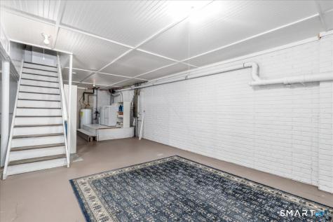 29 Twin Oaks New Milford CT 06776