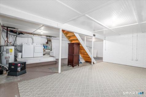 29 Twin Oaks New Milford CT 06776