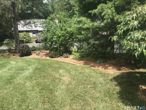 24-B Heritage Crest Southbury CT 06488